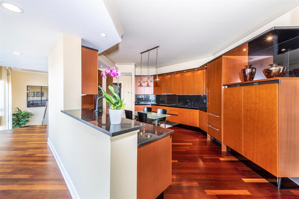 CORONADO SHORES UNIT 5 RE - Residential