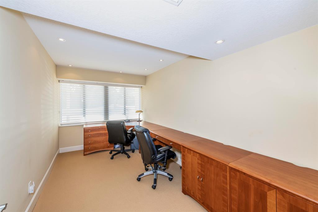 CORONADO SHORES UNIT 5 RE - Residential