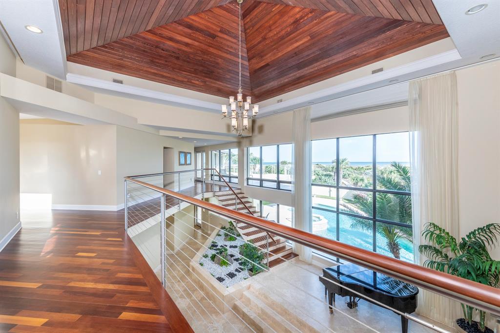 CORONADO SHORES UNIT 5 RE - Residential