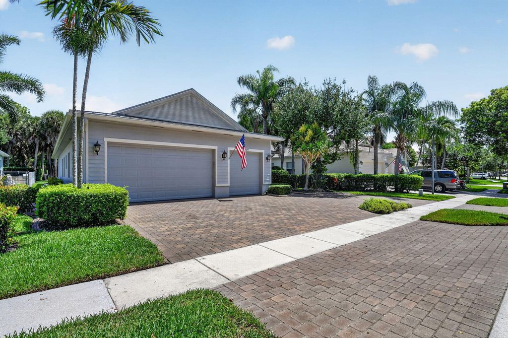 Photo of 9377 Madewood Court, Royal Palm Beach, FL 33411 (MLS # B26048564)