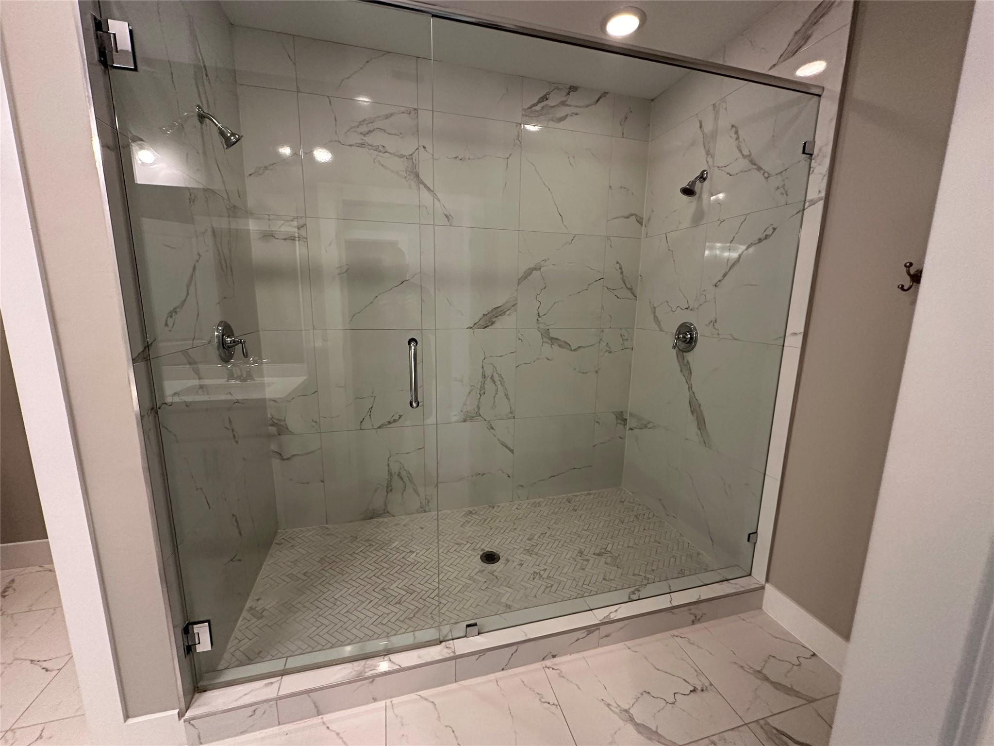 Aqua Bella - Residential Lease