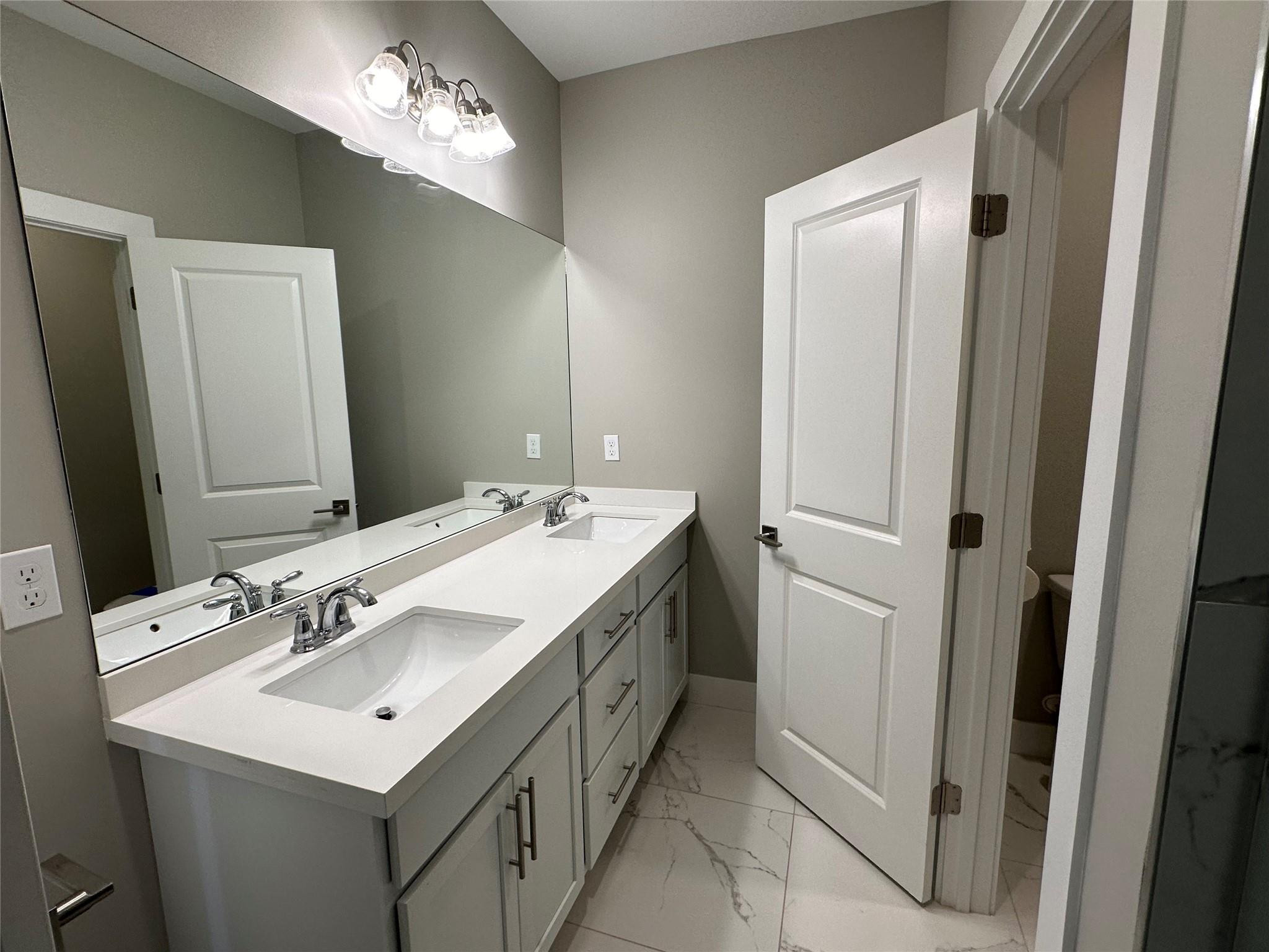 Aqua Bella - Residential Lease