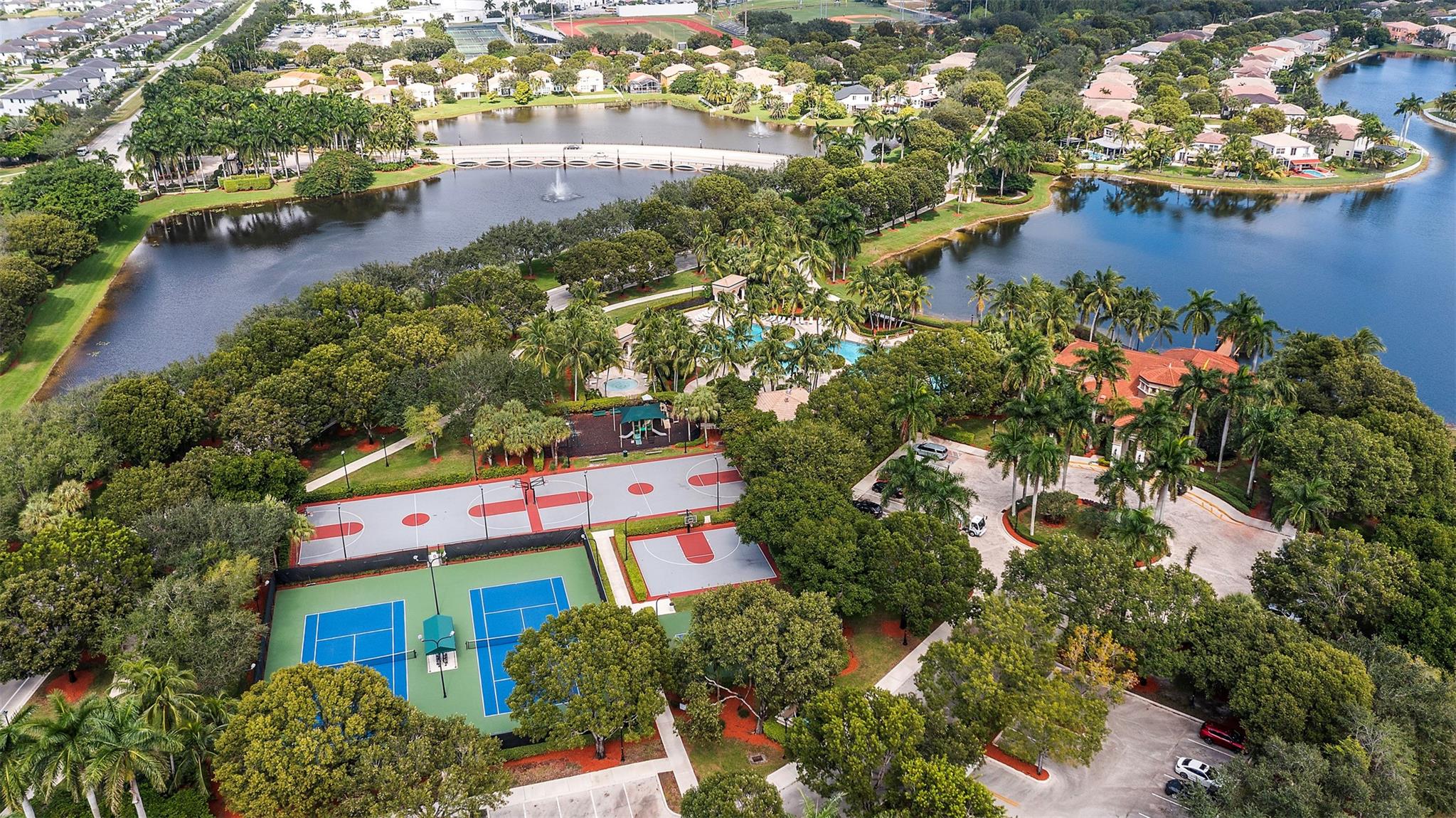 Riviera Isles II 170-53 B - Residential