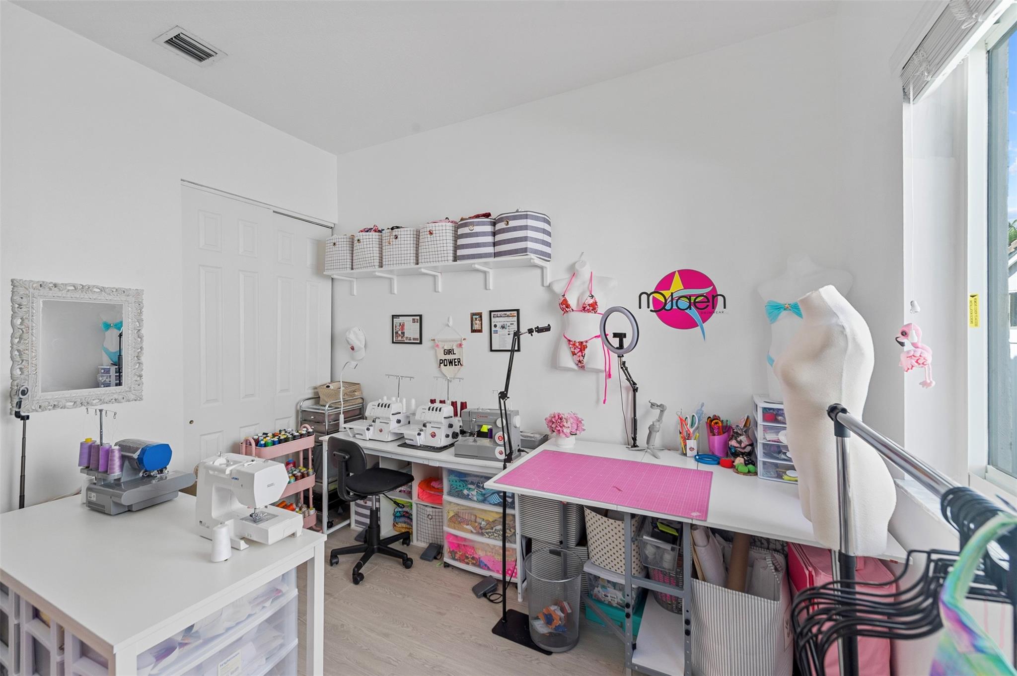 Riviera Isles II 170-53 B - Residential