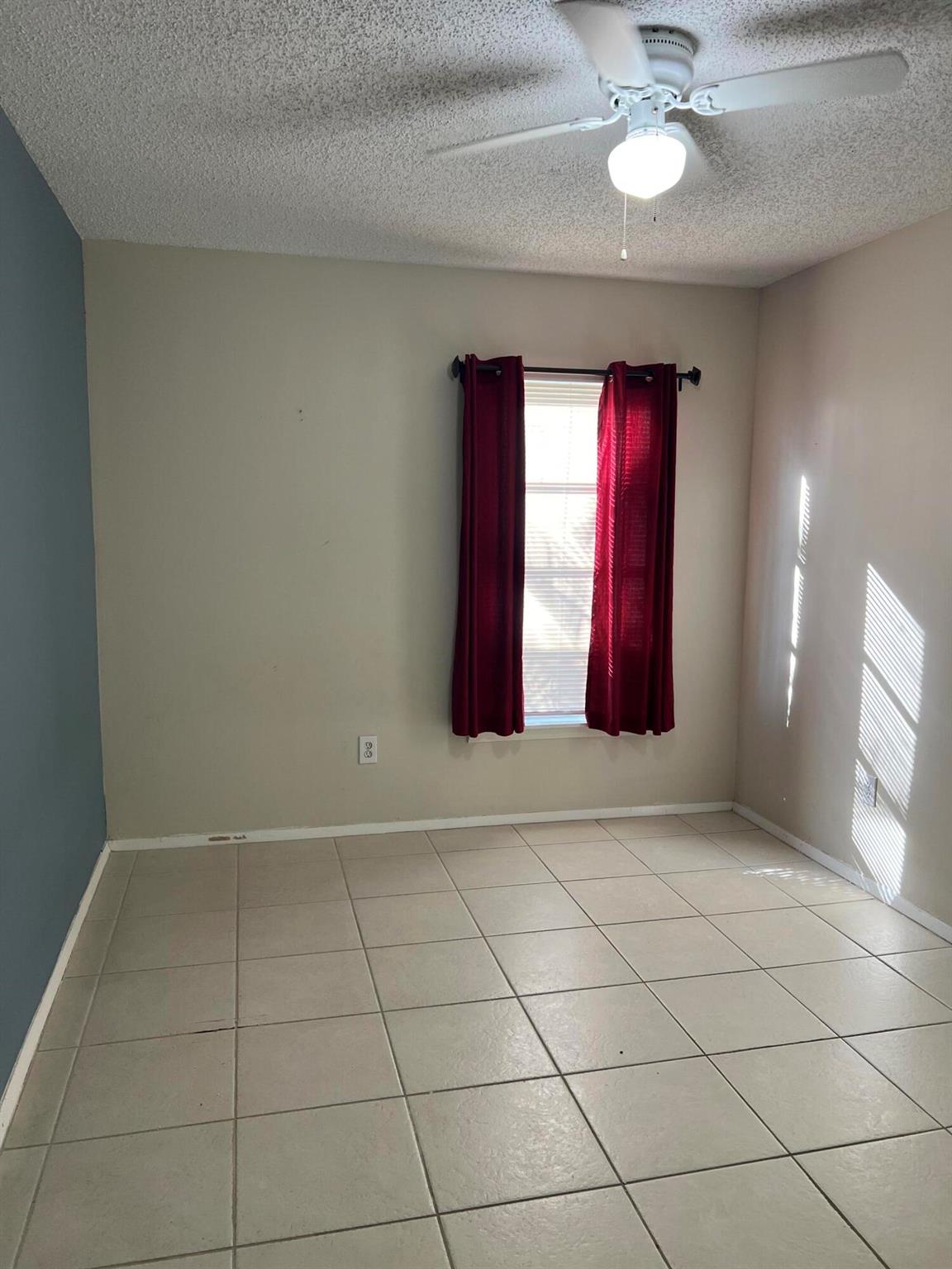 CINNAMON TREE - Residential