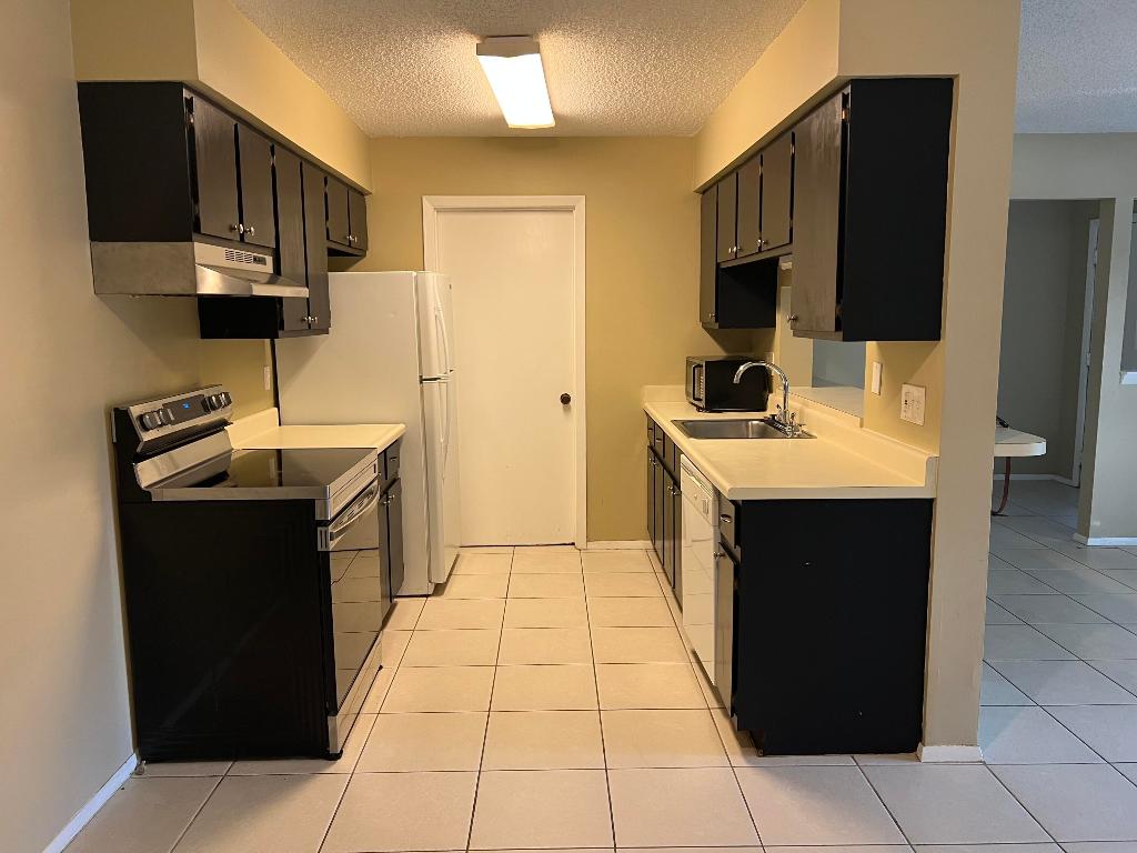 CINNAMON TREE - Residential