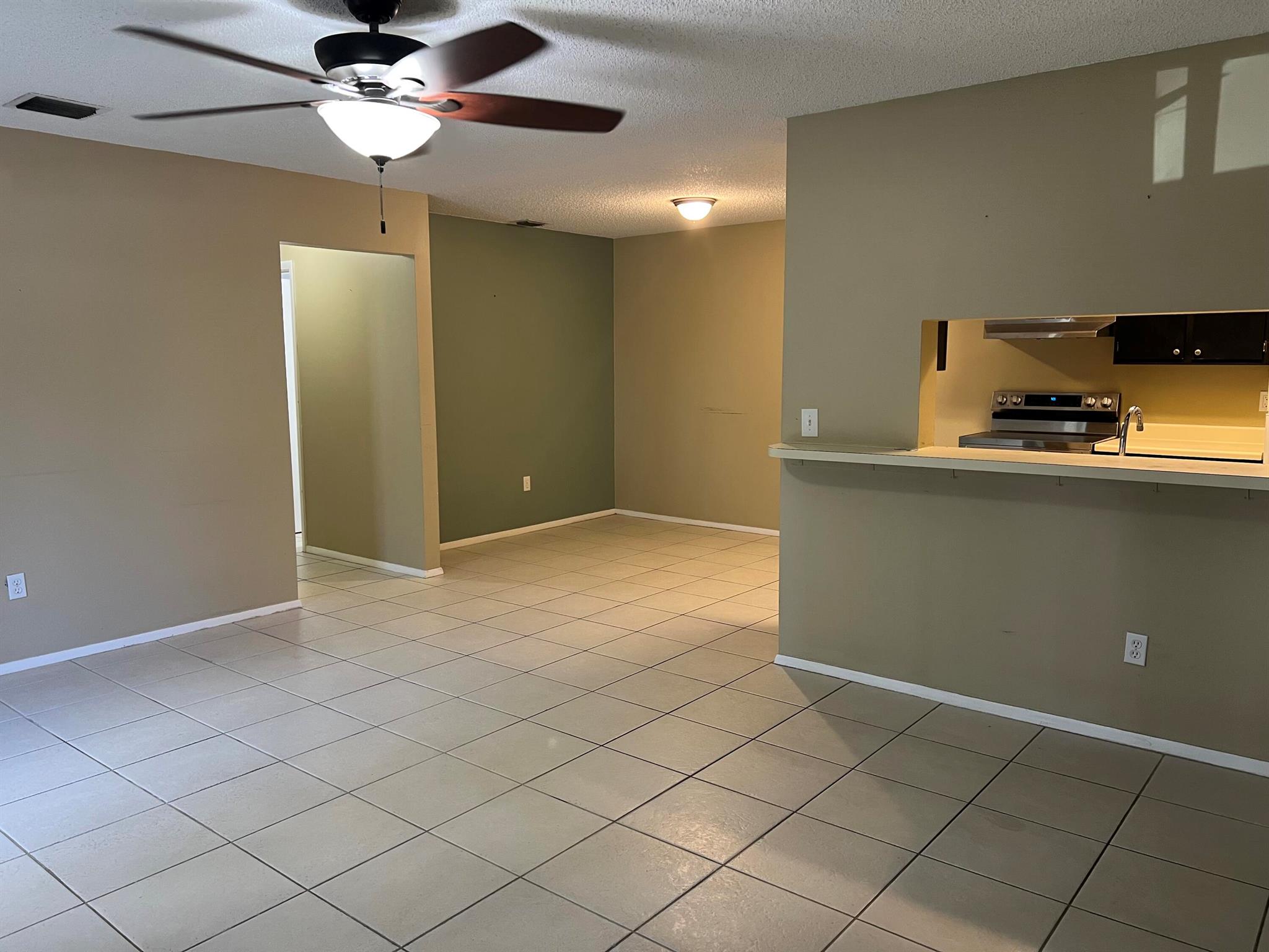 CINNAMON TREE - Residential