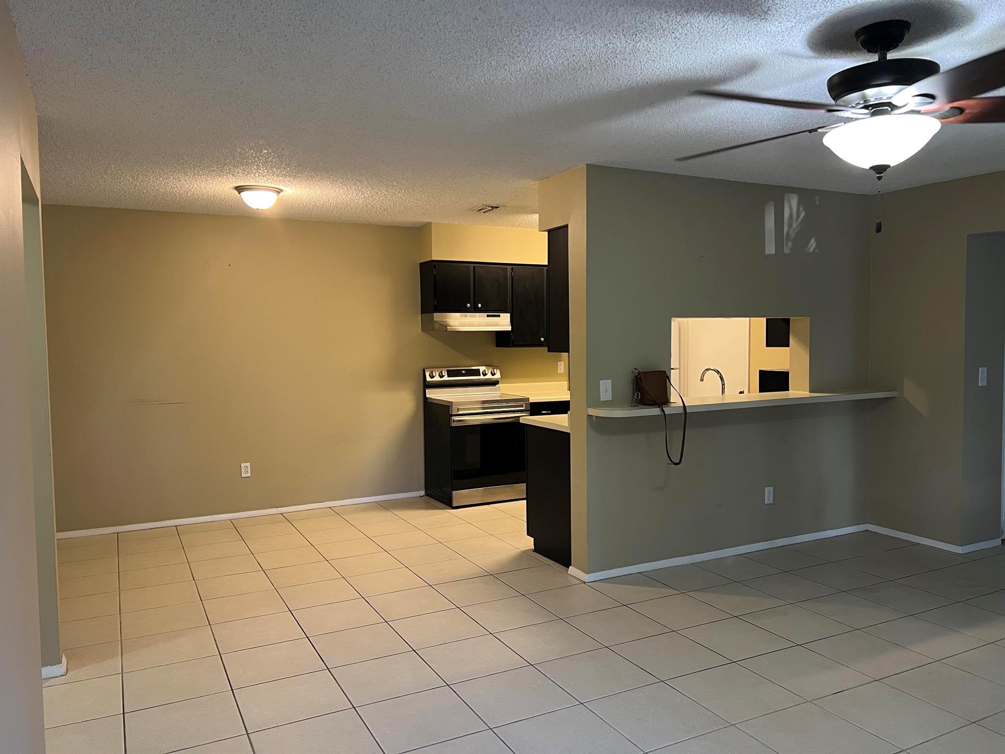 CINNAMON TREE - Residential