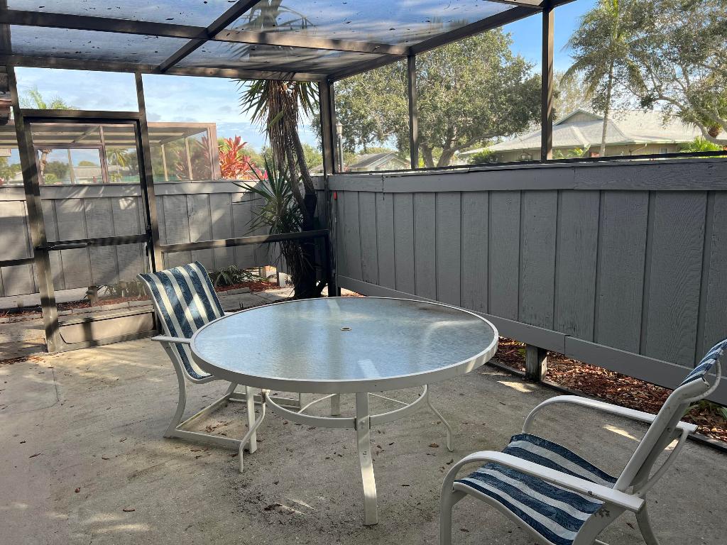 CINNAMON TREE - Residential