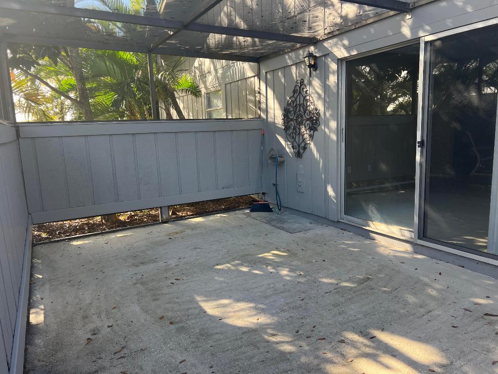 CINNAMON TREE - Residential