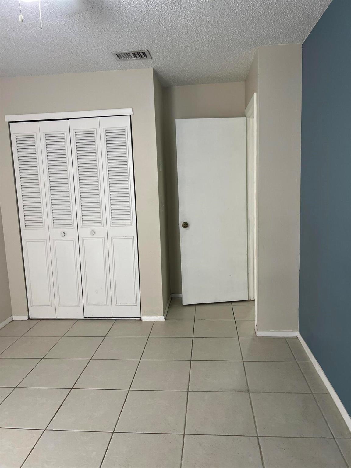 CINNAMON TREE - Residential