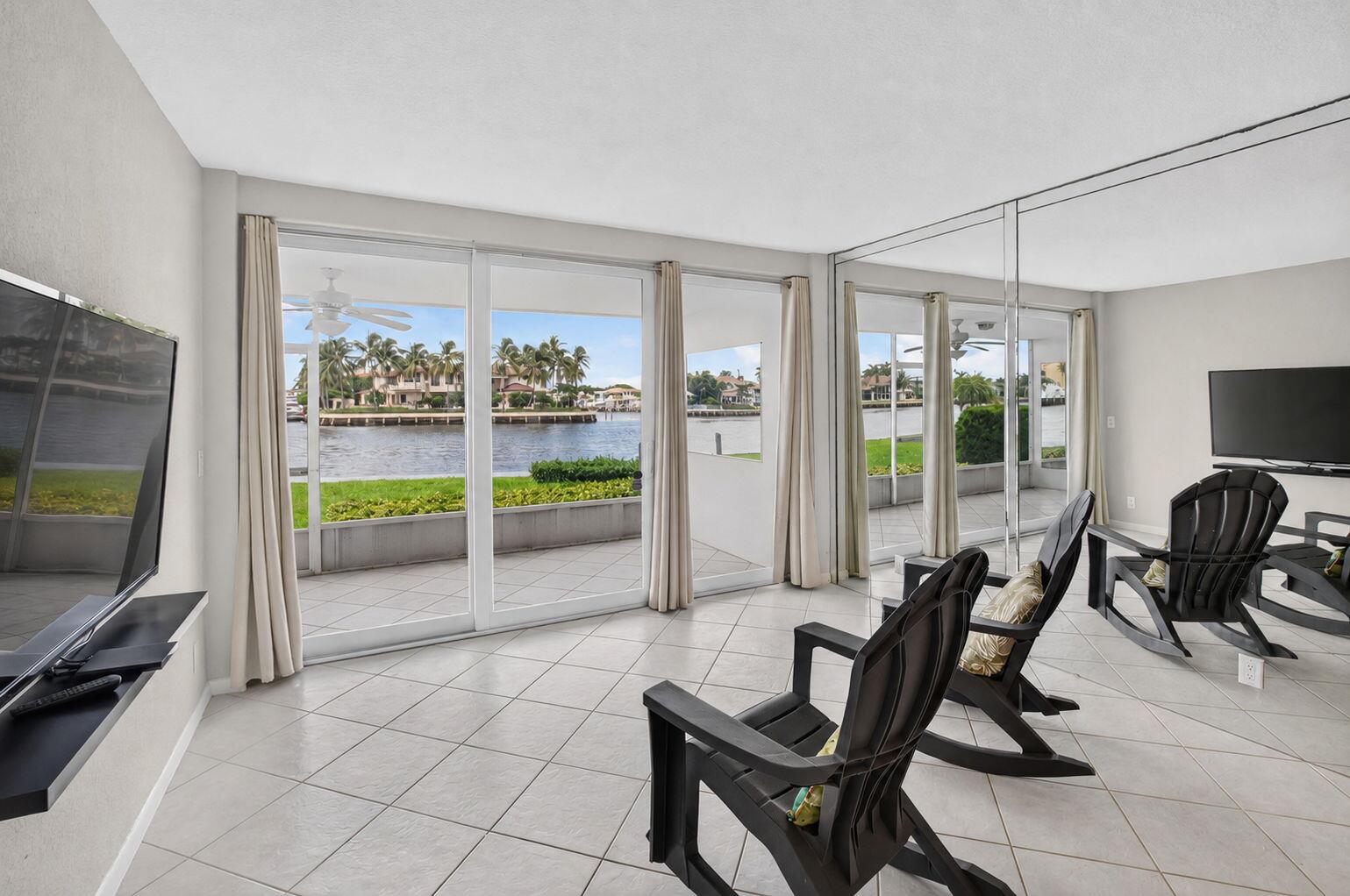 3100 S OCEAN Boulevard 1180, Highland Beach, FL, 33487/$429,000 2 3100 S OCEAN Boulevard 1180