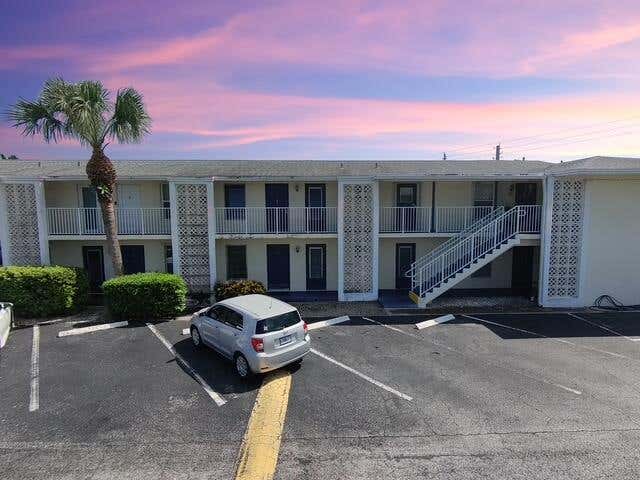Photo of 809 HUMMINGBIRD Way #7C, North Palm Beach, FL 33408 (MLS # B26057225)