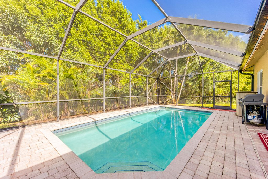 Photo of 5400 SE Sterling Circle, Stuart, FL 34997 (MLS # R10931280)