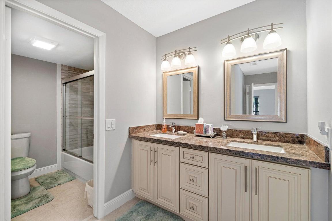 GLADES OF BOCA LAGO CONDO - Residential