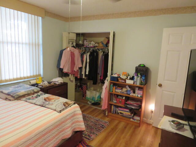 VILLAGES OF ORIOLE DEAUVILLE CONDO - Residential