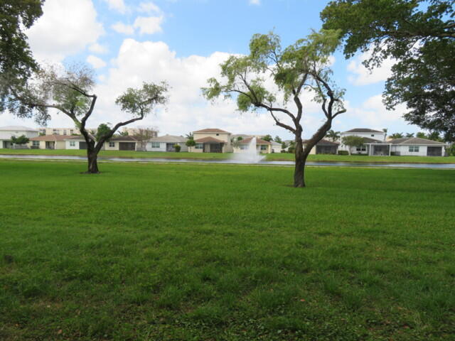 VILLAGES OF ORIOLE DEAUVILLE CONDO - Residential