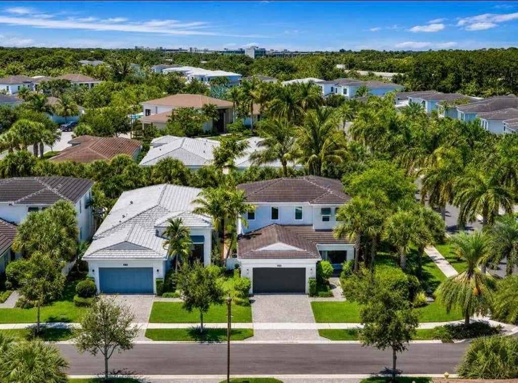 Photo of 5603 Delacroix Terrace, Palm Beach Gardens, FL 33418 (MLS # B26045092)