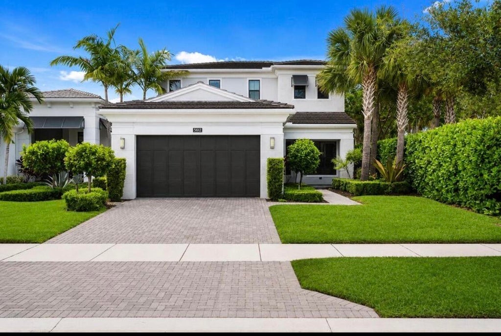 Photo of 5603 Delacroix Terrace, Palm Beach Gardens, FL 33418 (MLS # B26045092)