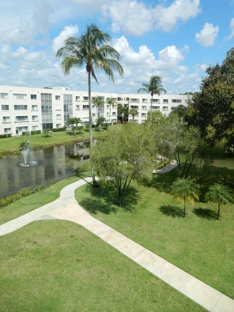 A home in Lake Worth