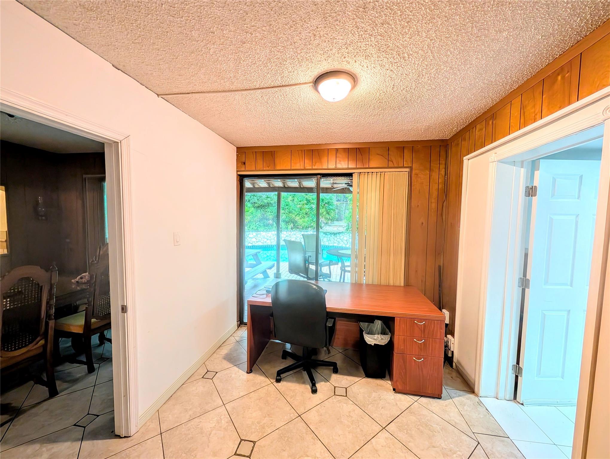 Country Club Estates Sec - Residential Lease