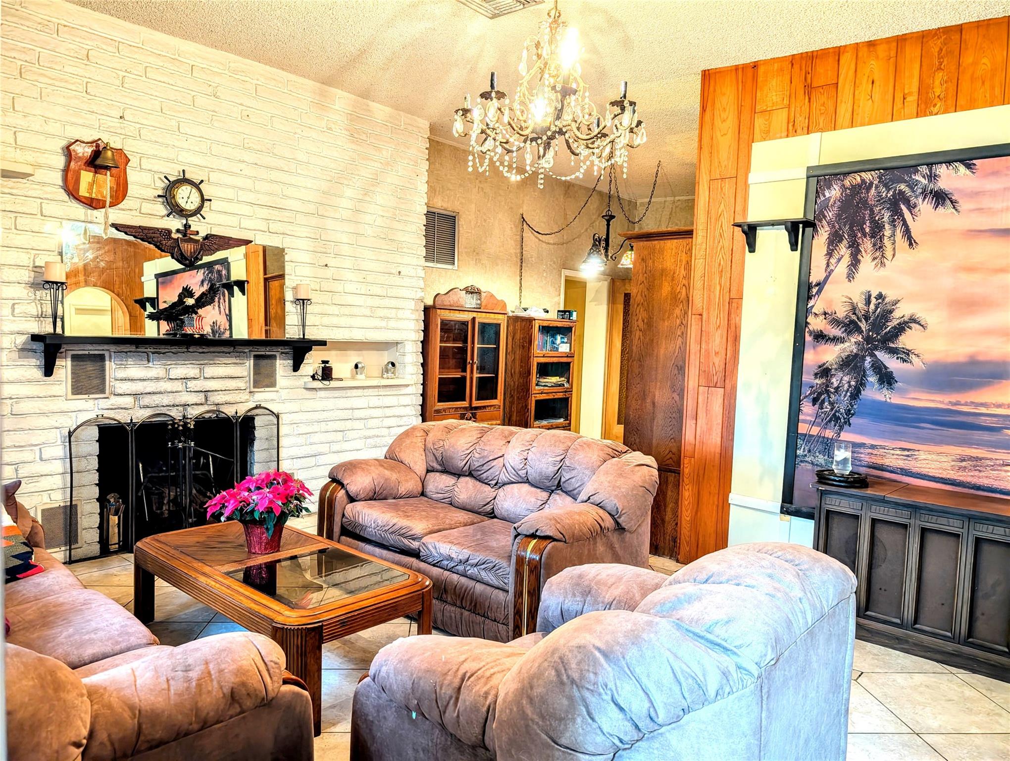 Country Club Estates Sec - Residential Lease