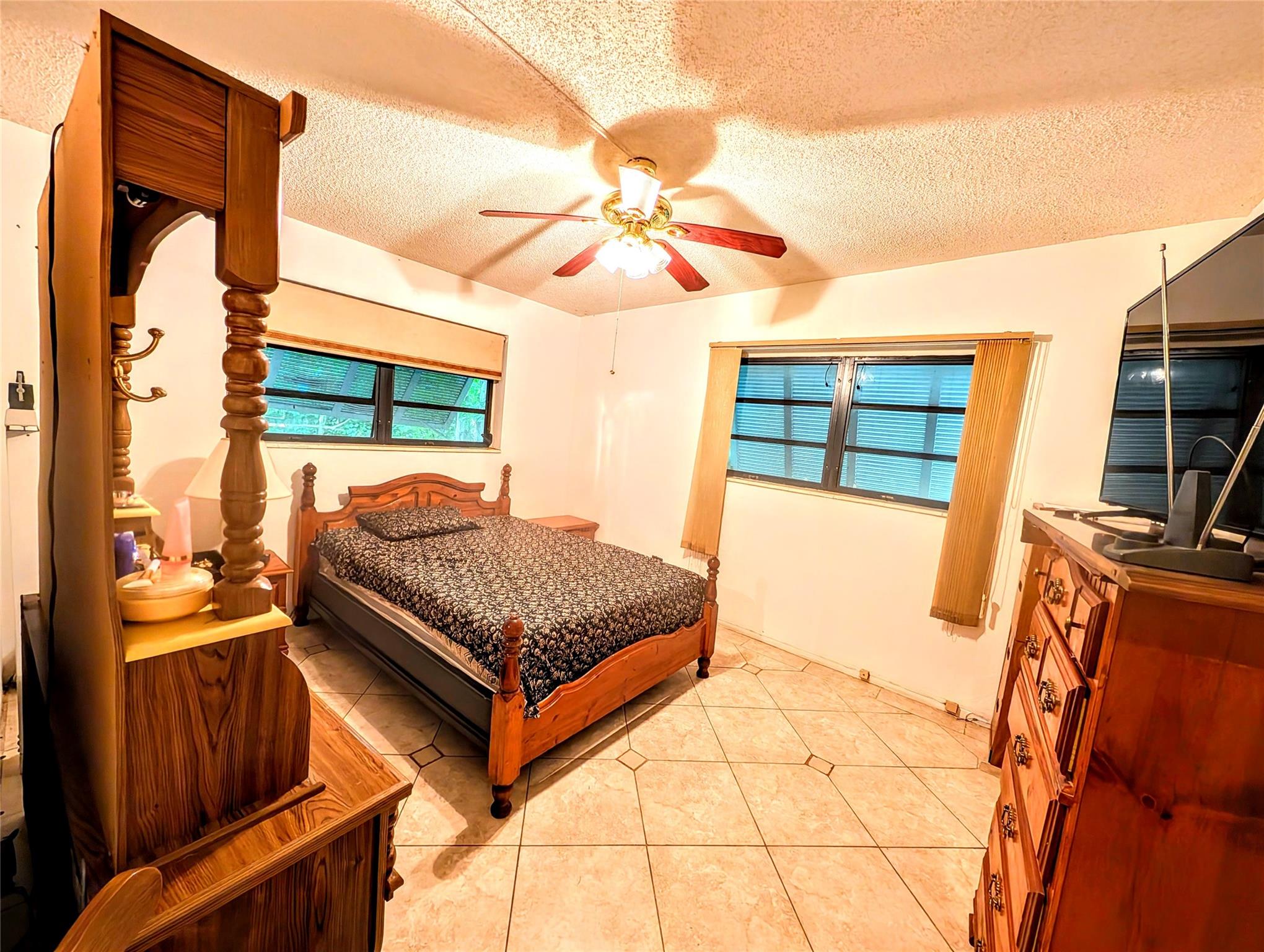 Country Club Estates Sec - Residential Lease