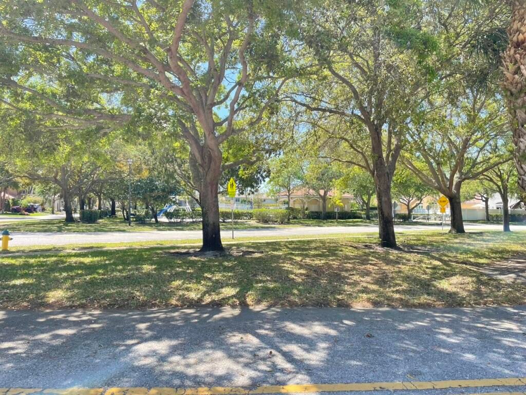listing image 63