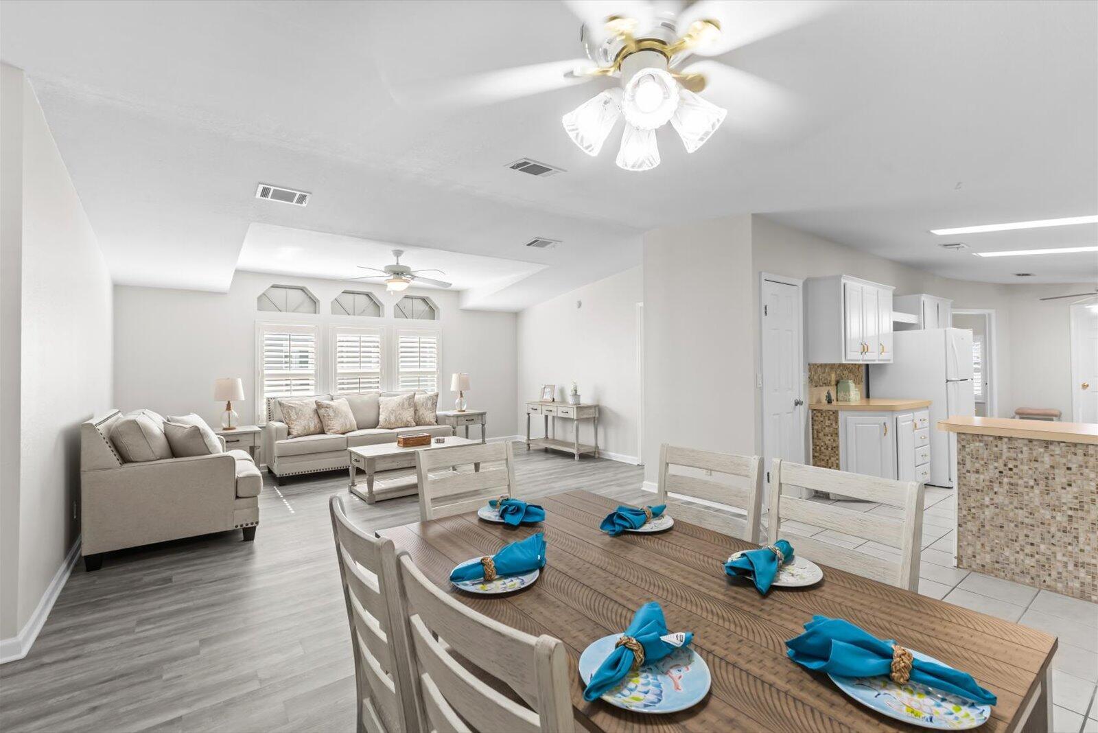 THE LINKS AT SAVANNA CLUB - Residential