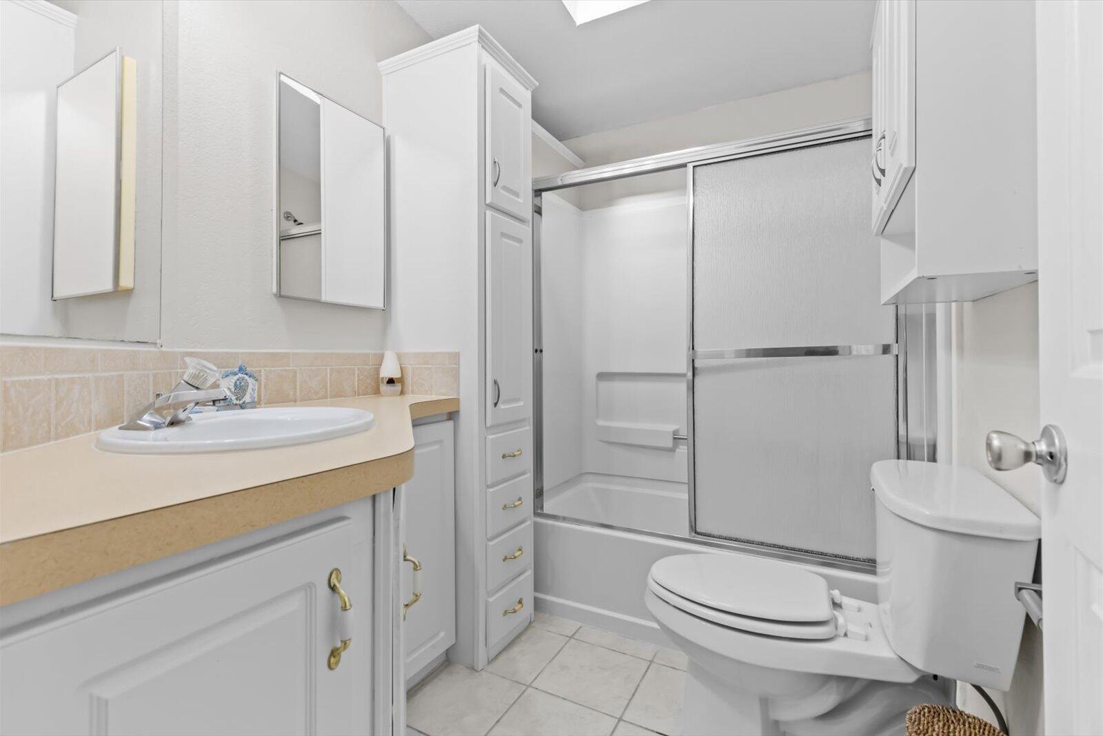 THE LINKS AT SAVANNA CLUB - Residential