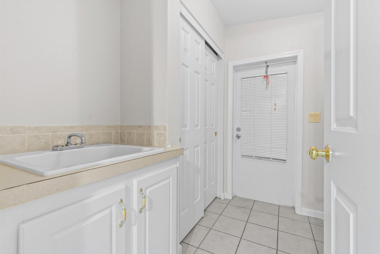 THE LINKS AT SAVANNA CLUB - Residential