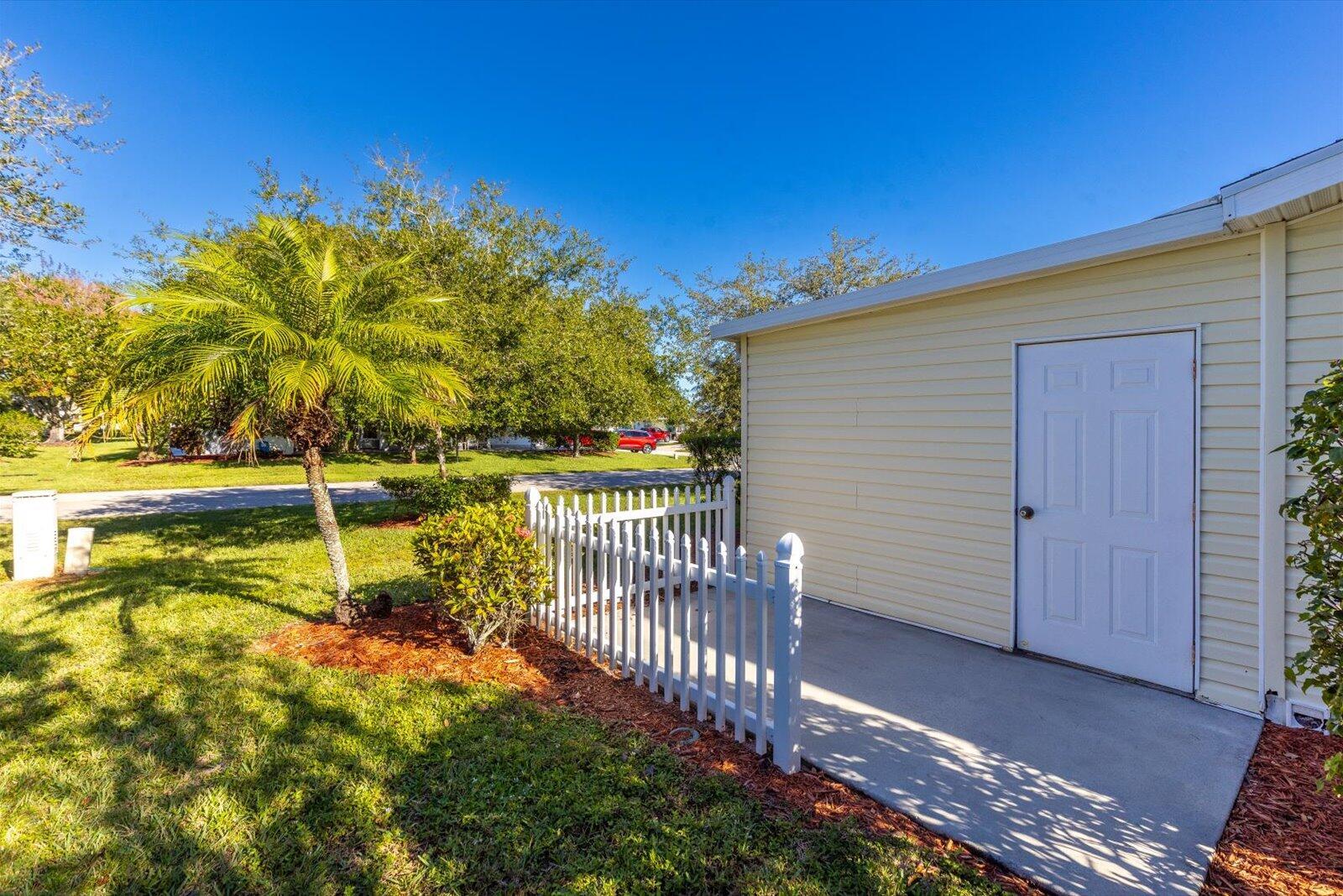 THE LINKS AT SAVANNA CLUB - Residential