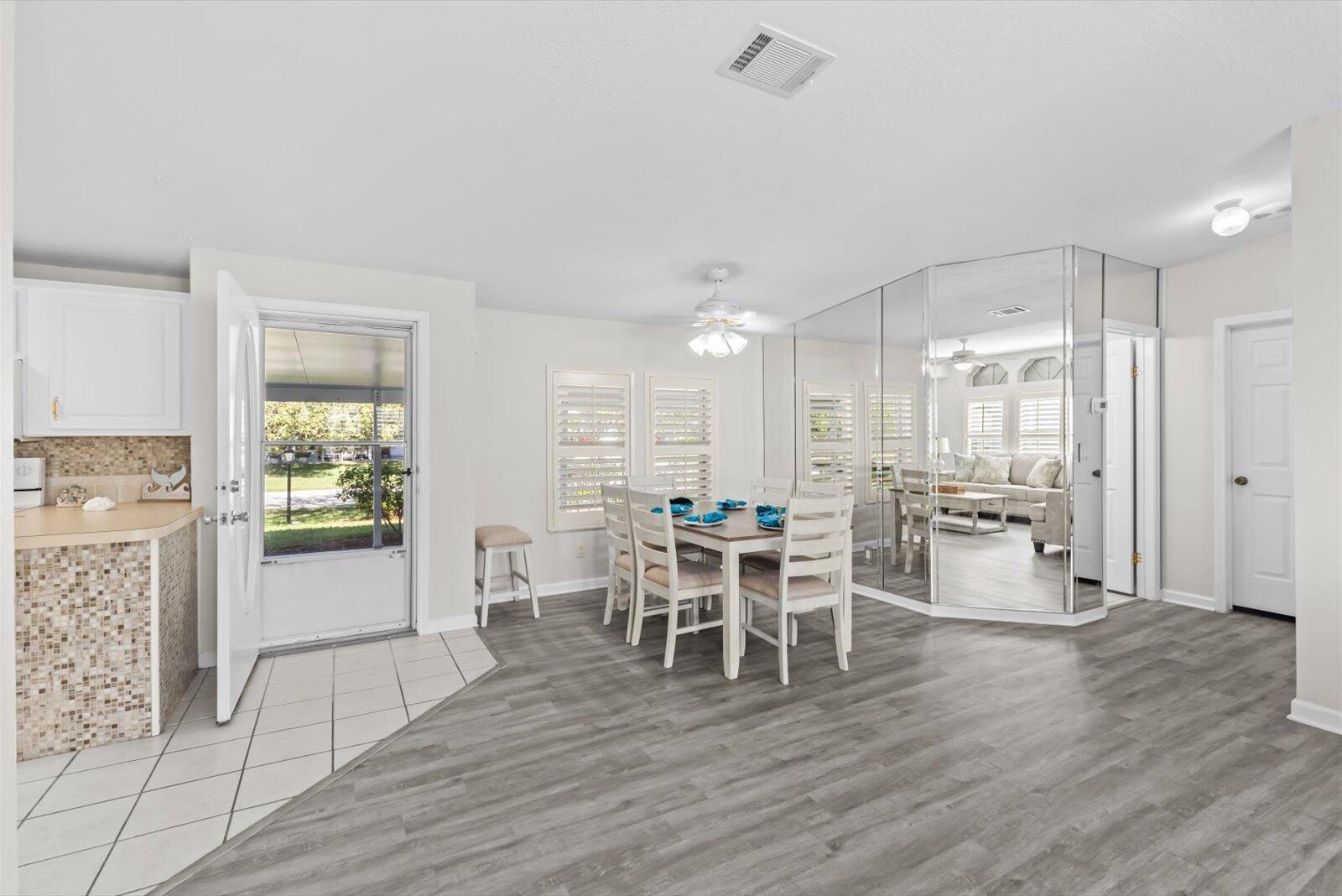 THE LINKS AT SAVANNA CLUB - Residential