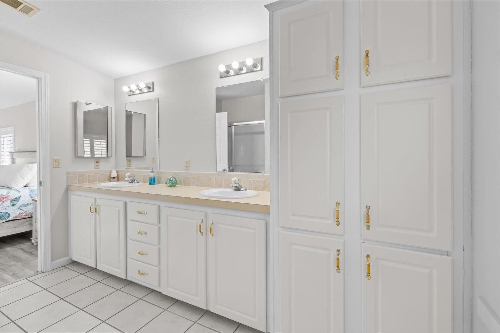 THE LINKS AT SAVANNA CLUB - Residential