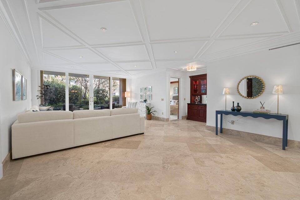 ONE ROYAL PALM WAY CONDO - Residential