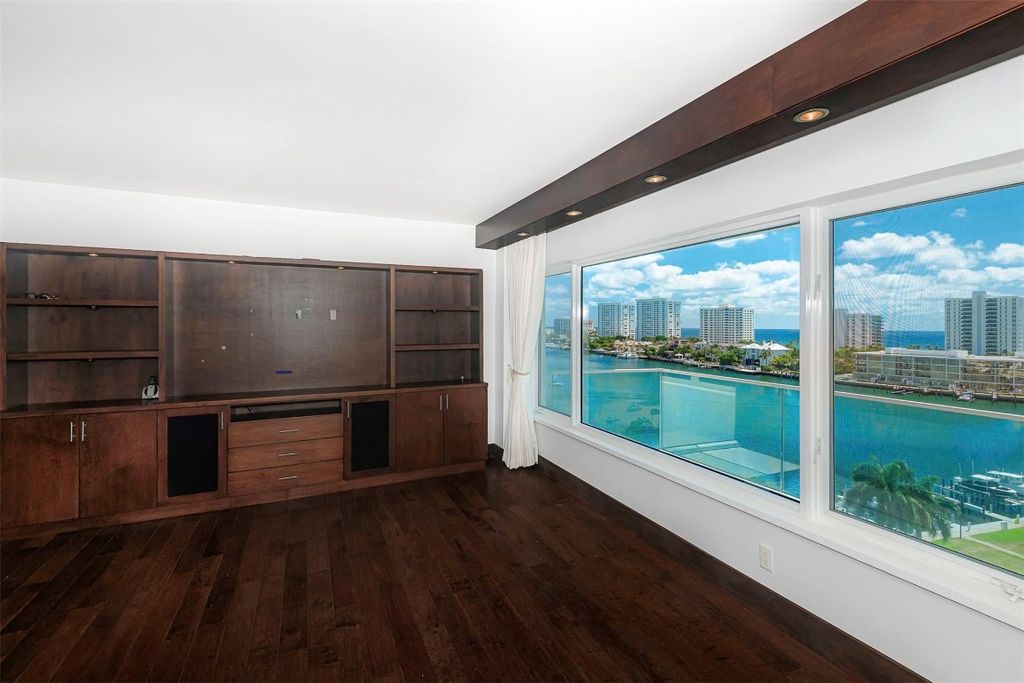 Photo of 701 E Camino Real Real #10B, Boca Raton, FL 33432 (MLS # F10495163)