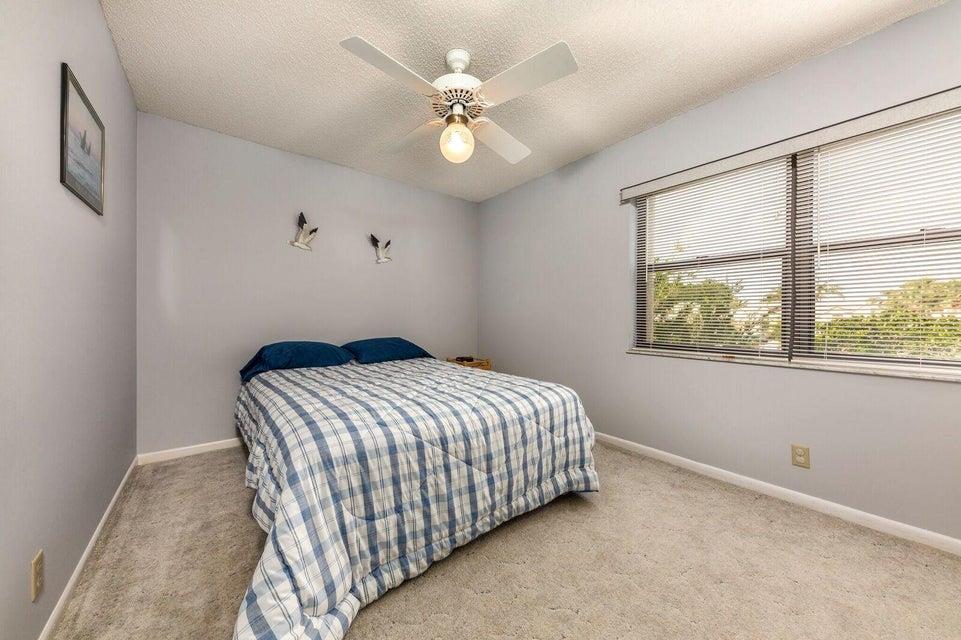 CLUBHOUSE COURT CONDO - Residential