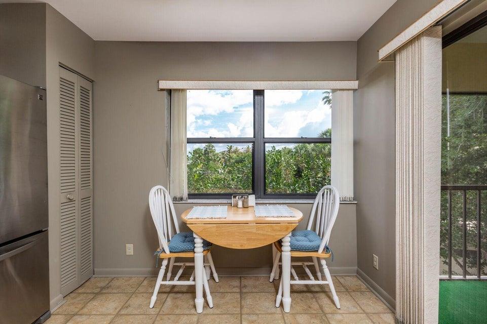 CLUBHOUSE COURT CONDO - Residential