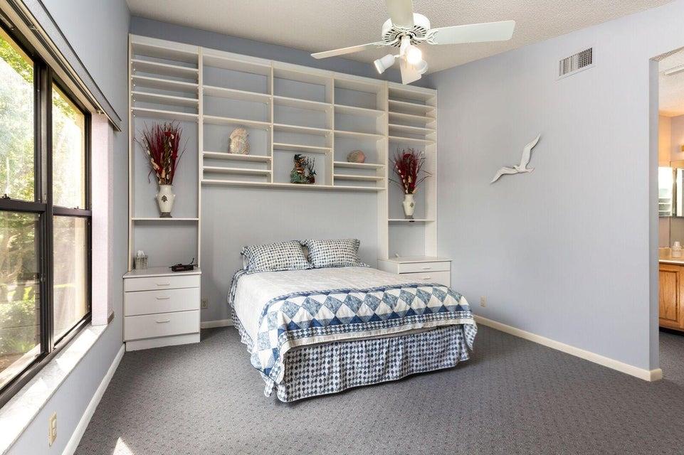 CLUBHOUSE COURT CONDO - Residential