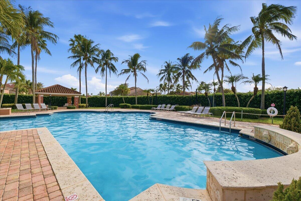 ST ANDREWS AT BOYNTON BEACH CONDO - Residential