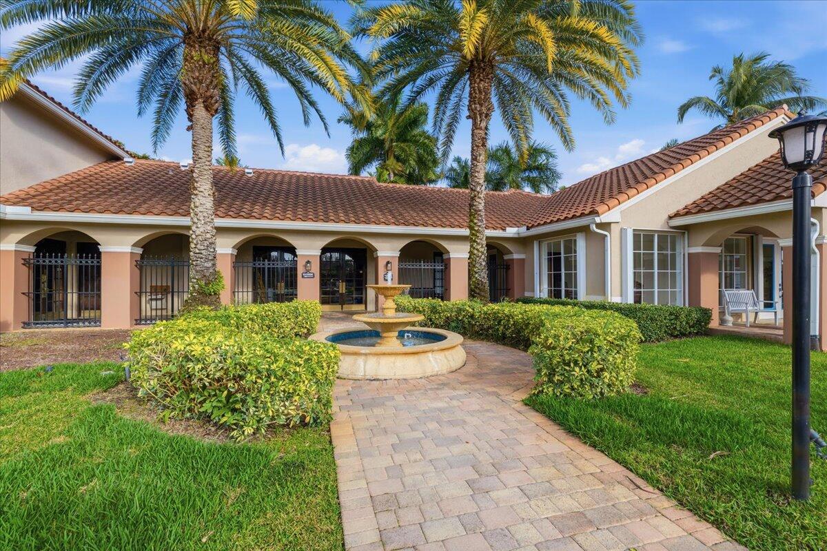 ST ANDREWS AT BOYNTON BEACH CONDO - Residential