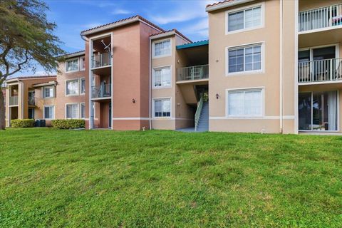 Tiny photo for 7824 Sonoma Springs Circle #109, Lake Worth, FL 33463 (MLS # B26000963)