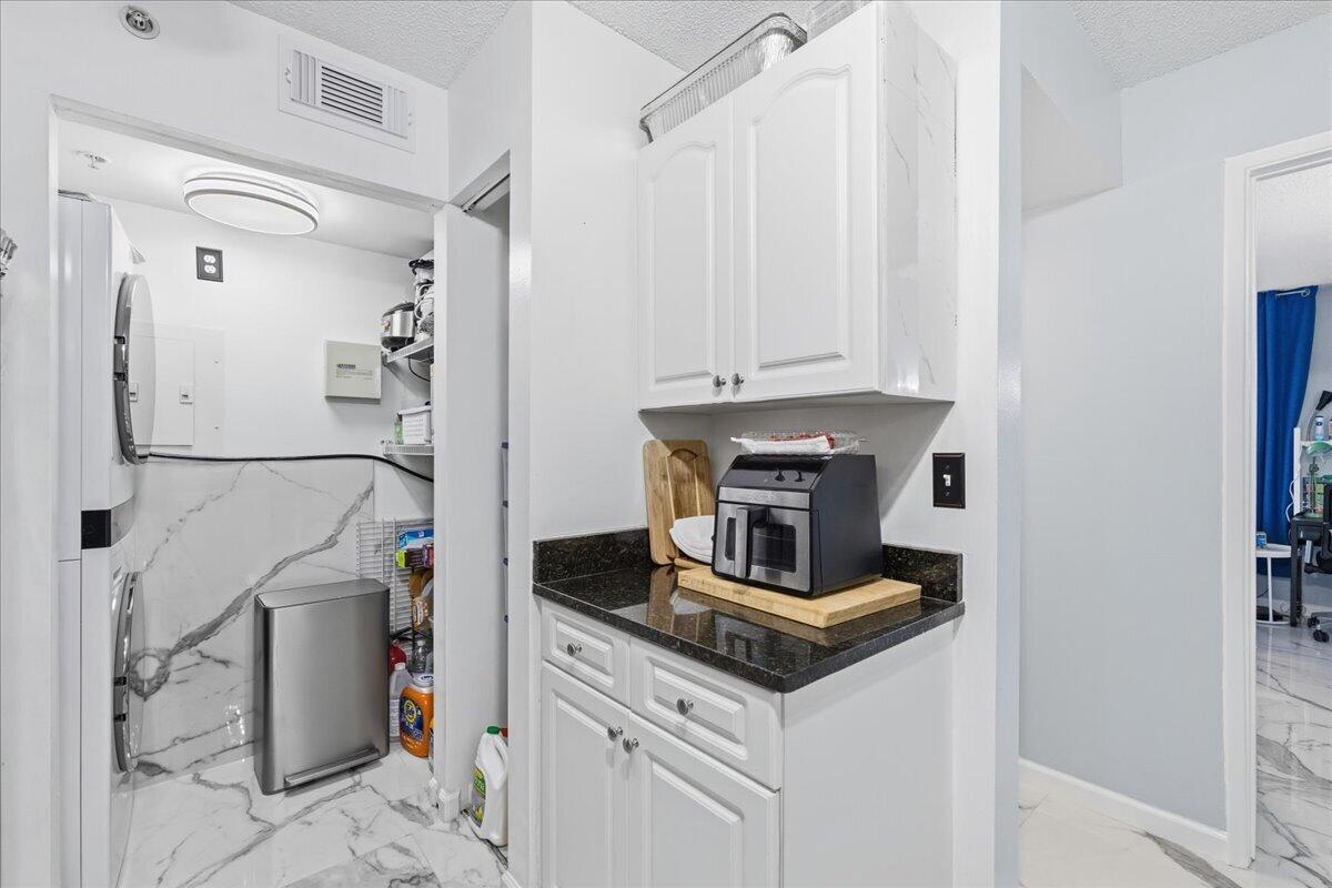 ST ANDREWS AT BOYNTON BEACH CONDO - Residential