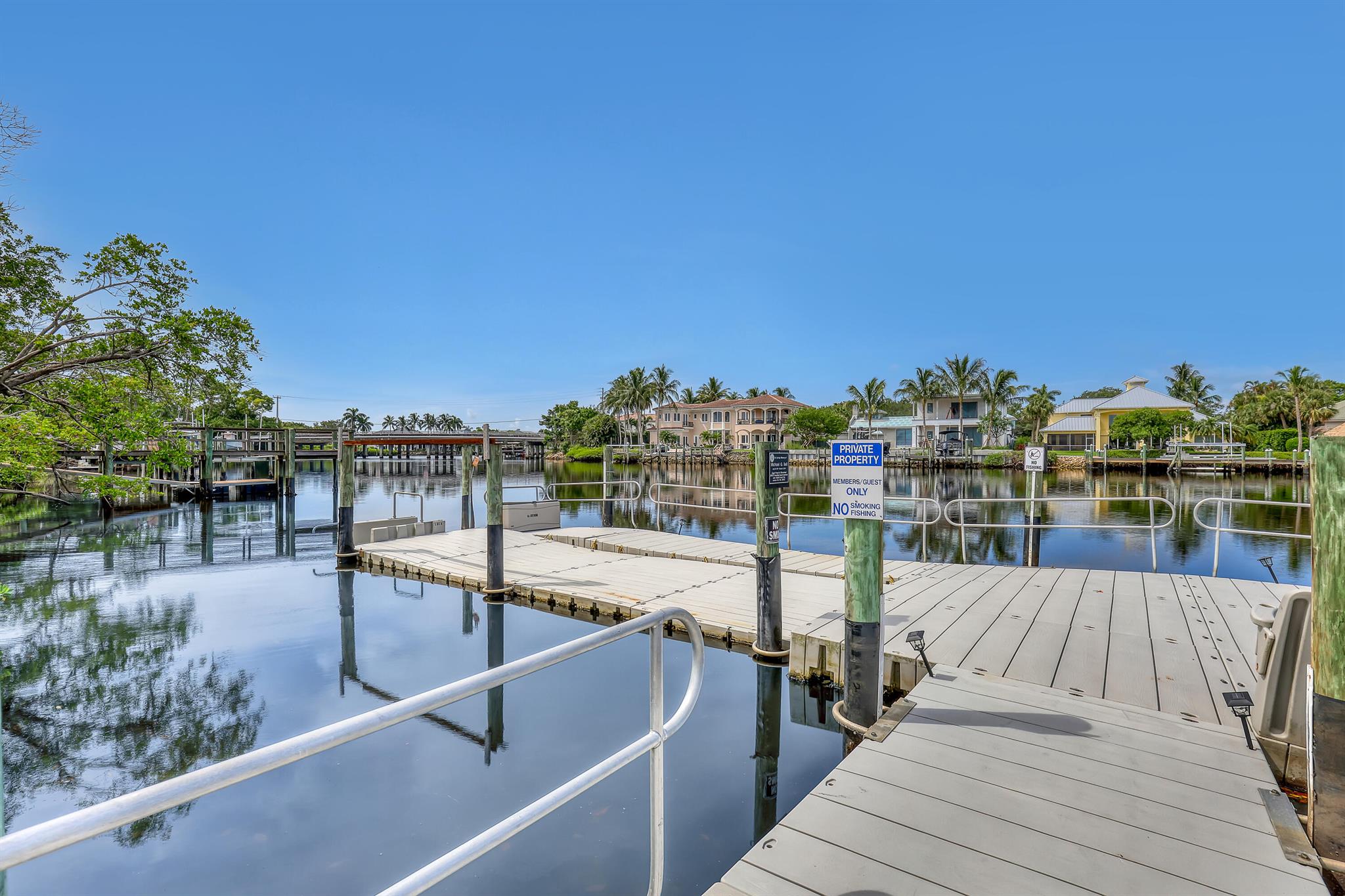 RIVERBEND CONDO - Residential