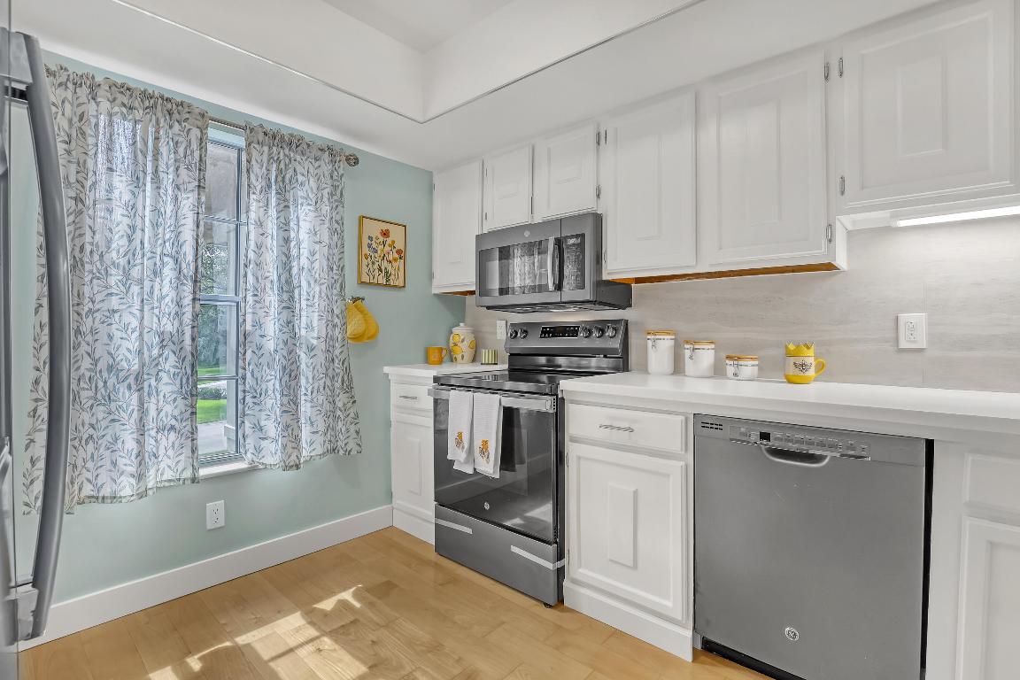 RIVERBEND CONDO - Residential