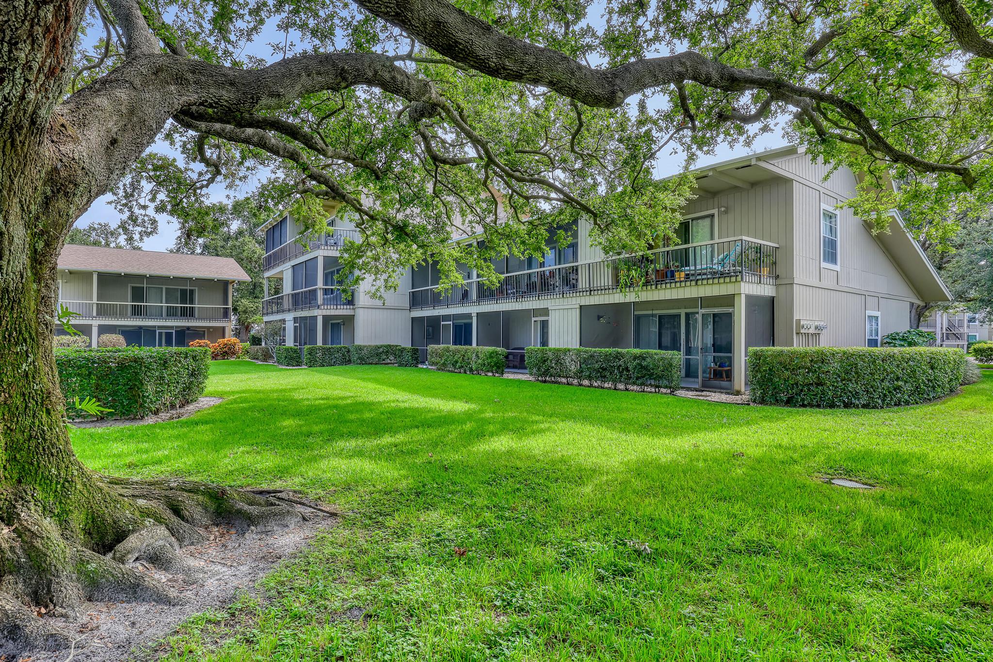 RIVERBEND CONDO - Residential