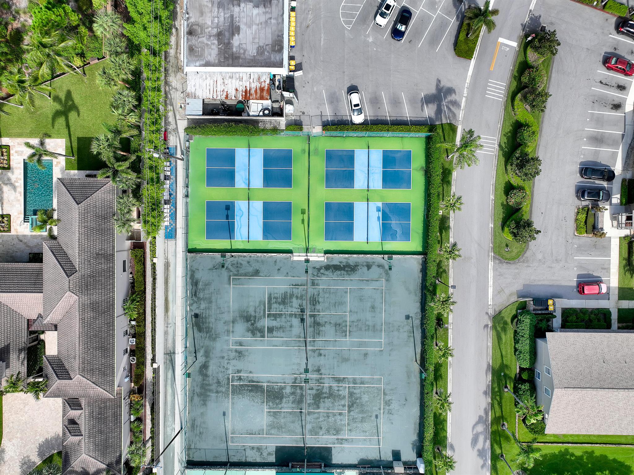 RIVERBEND CONDO - Residential