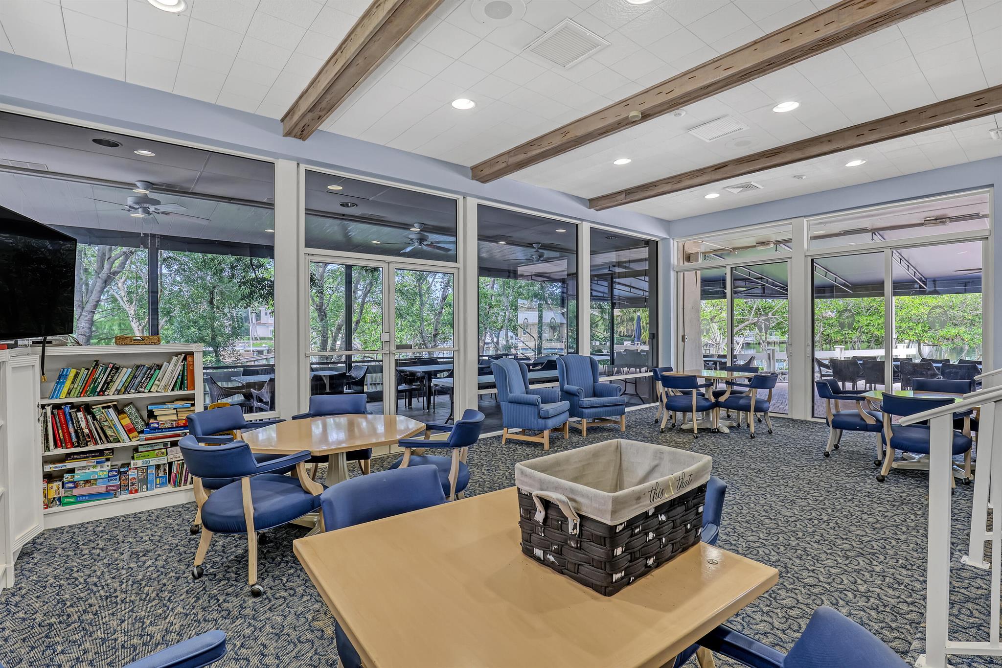 RIVERBEND CONDO - Residential