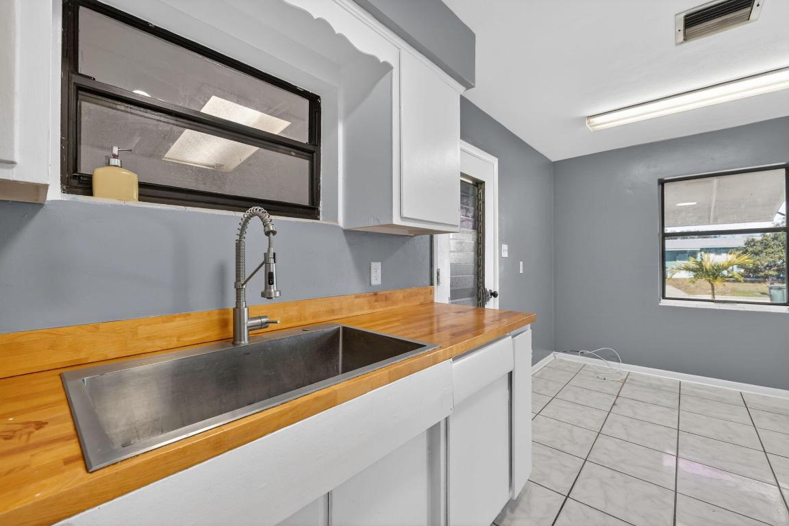 MARAVILLA GARDENS - Residential