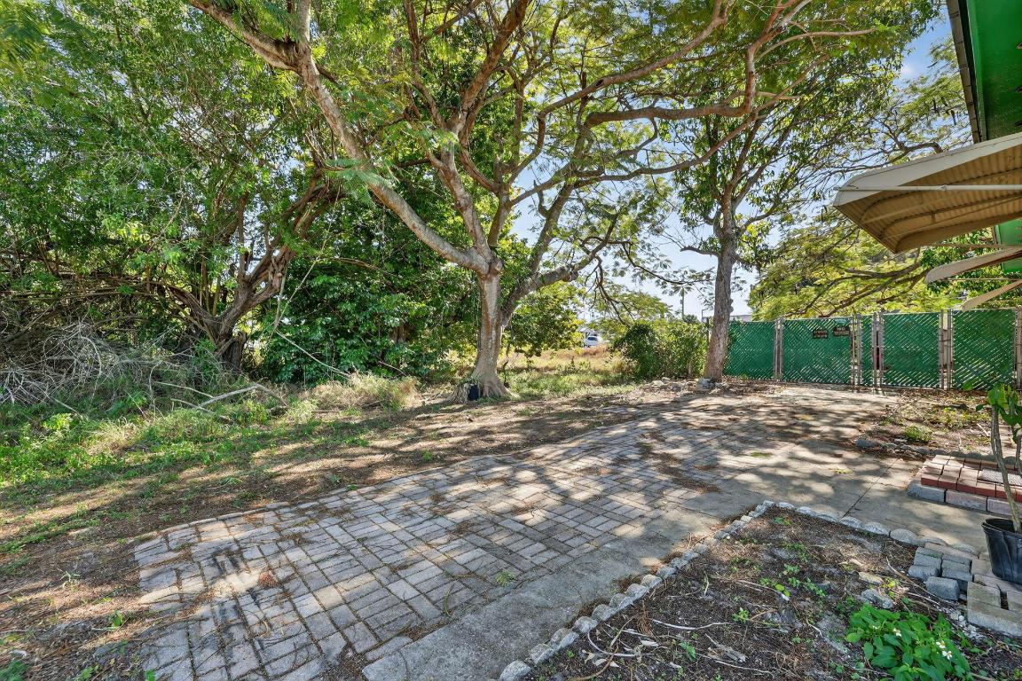 MARAVILLA GARDENS - Residential